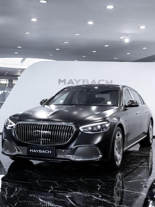 佛山113岚图汽车的售后服务让用户无忧出行，迈巴赫未来的豪华车趋势